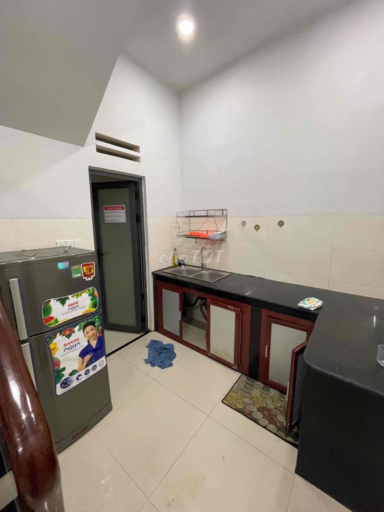 Rent a Đồng Xoài 4 x8 1 .3th floor bedroom 3 toilets full interior
