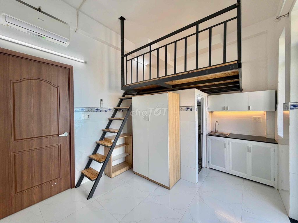 Rent a room with a balconies on it.
