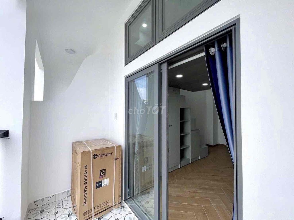 The new apartment built Full credits, the private washing machine, the Lesung Bridge.