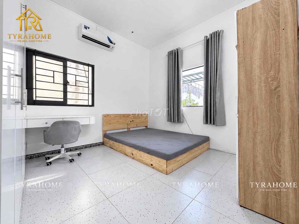 Super penthouse. One bedroom. - Cut off the kitchen. - The balcony. - Private garden.