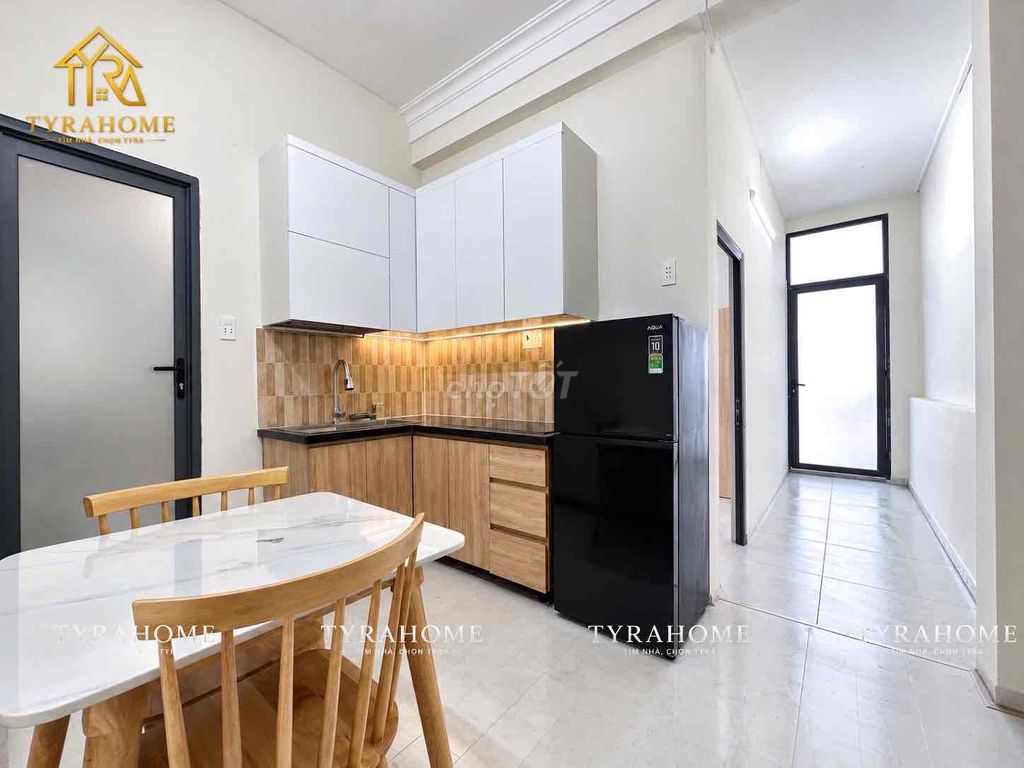 Super penthouse. One bedroom. - Cut off the kitchen. - The balcony. - Private garden.