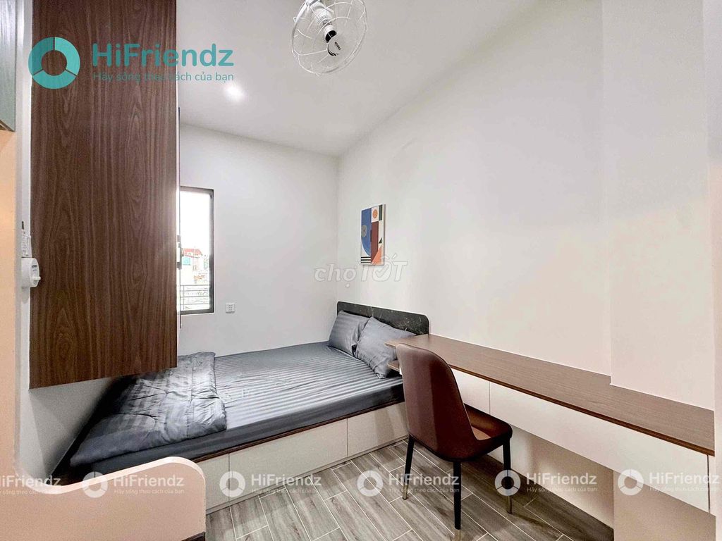A full mini apartment next to a long chain