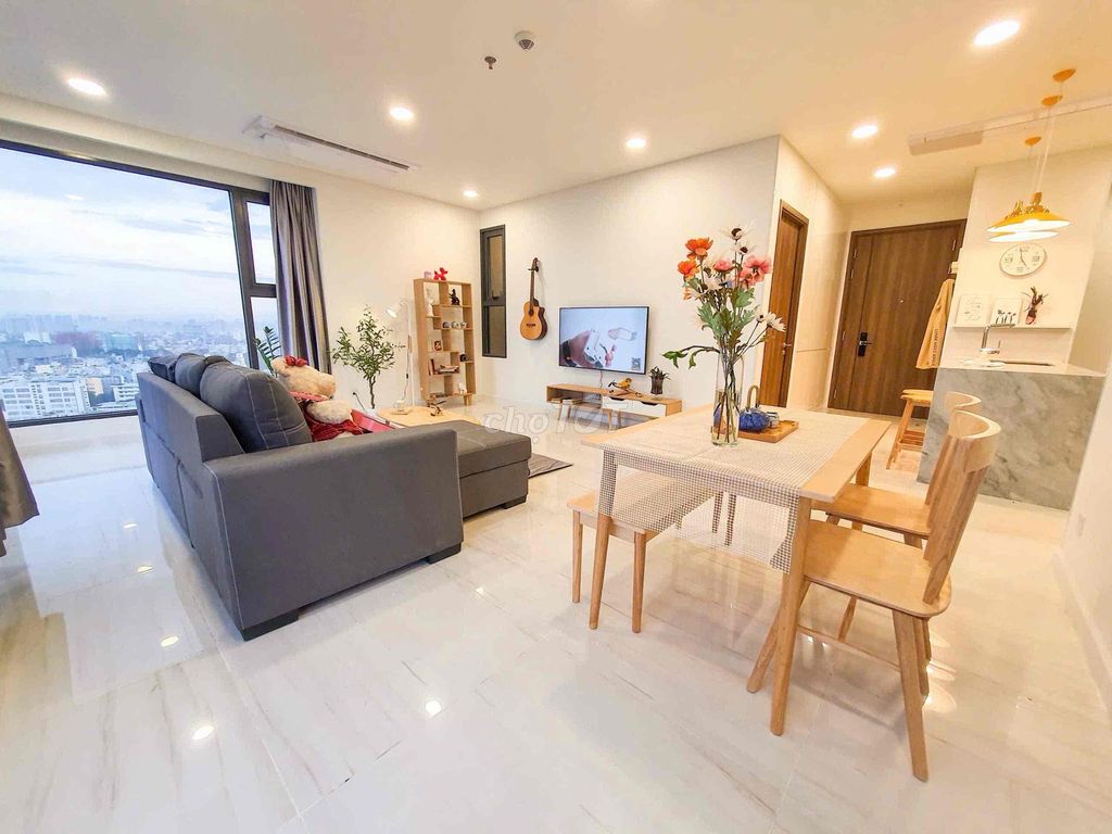 Rent three Kingdom bedrooms in 10 Full Seven immediately