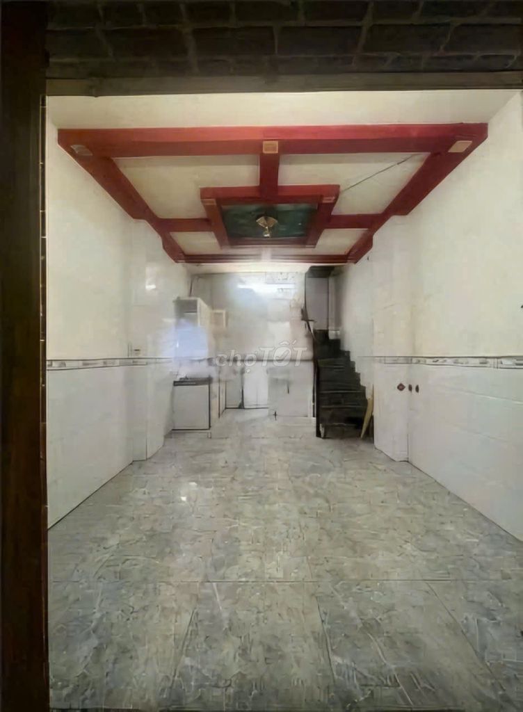 Lạc Long Quân 3rd floor alley house 2 toilets 11 million