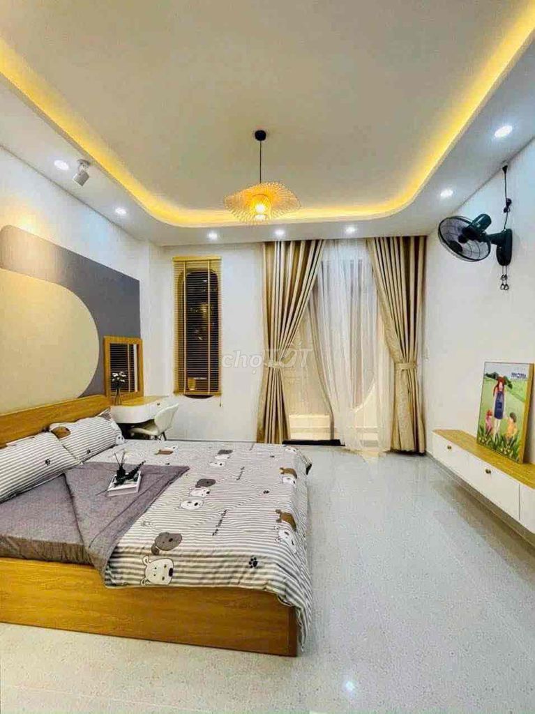 Car alley/ Thống Nhất 3rd floor bedroom Full Seven and 18 million refrigerators