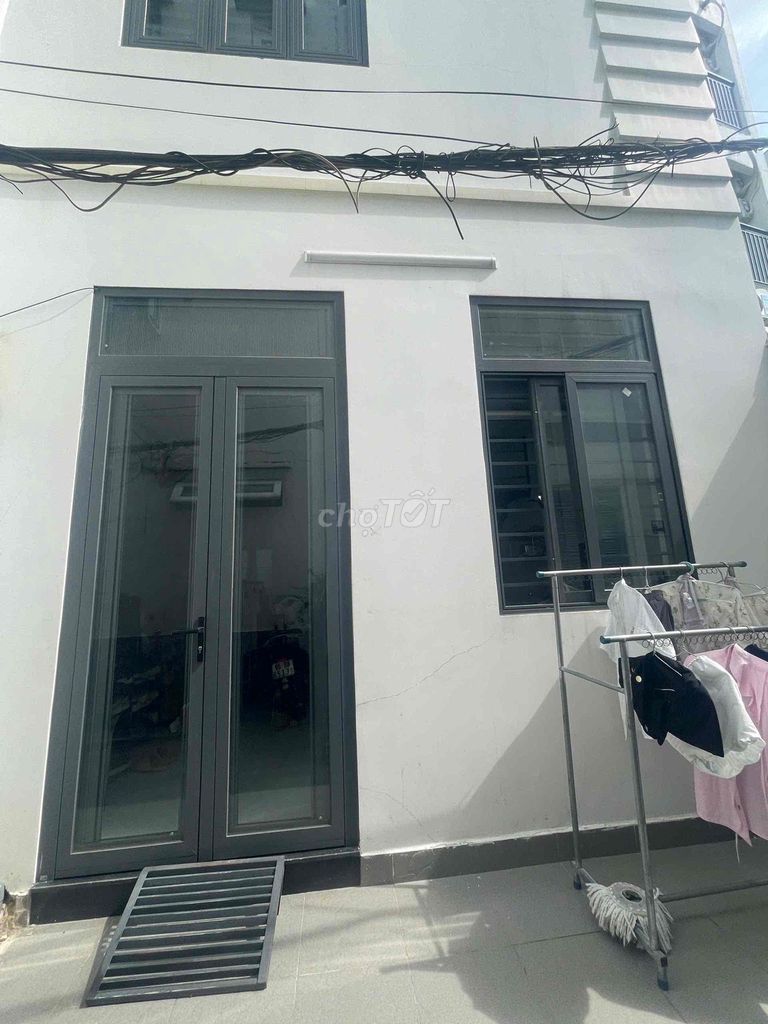 Lạc Long Quân root house, Tân Bình 4.85 x6.2 meters, 3 floors cost 10 million/than