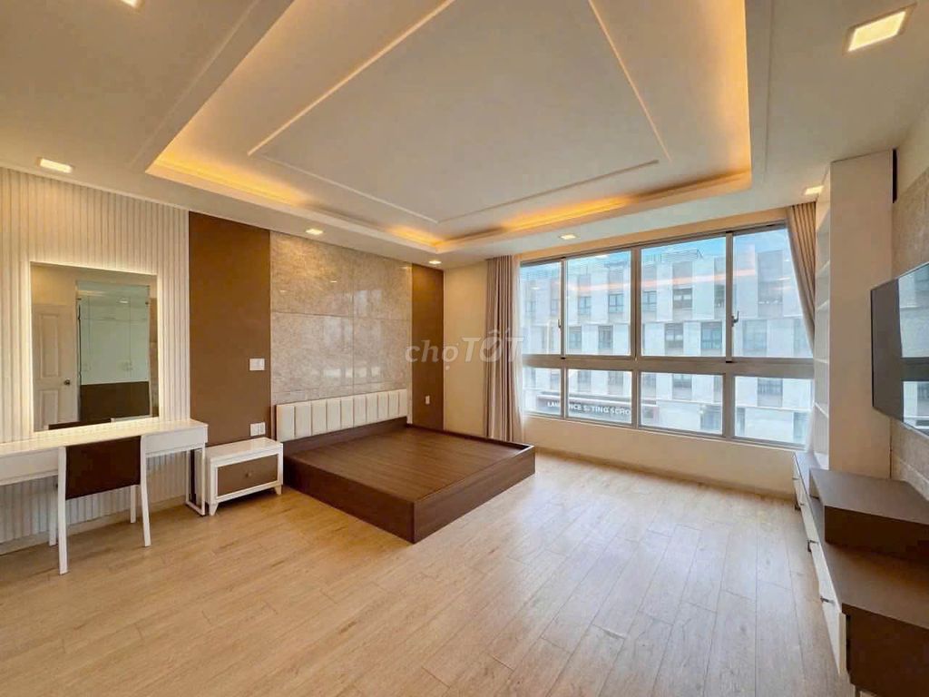Rent the apartment three Star Hill bedrooms.