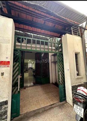 2 bedroom 5 x 12 plain Li