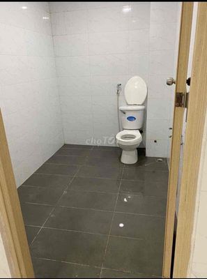 2 bedroom 5 x 12 plain Li