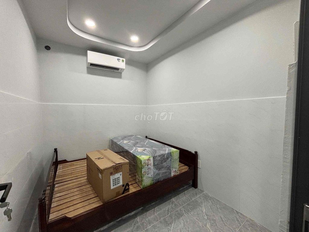 Opening a bedroom/studio near the Americas, the Americas, District 7