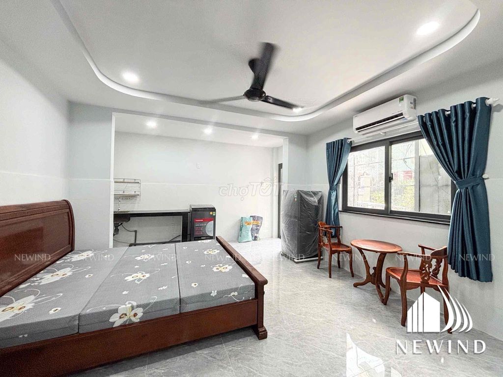 Opening a bedroom/studio near the Americas, the Americas, District 7
