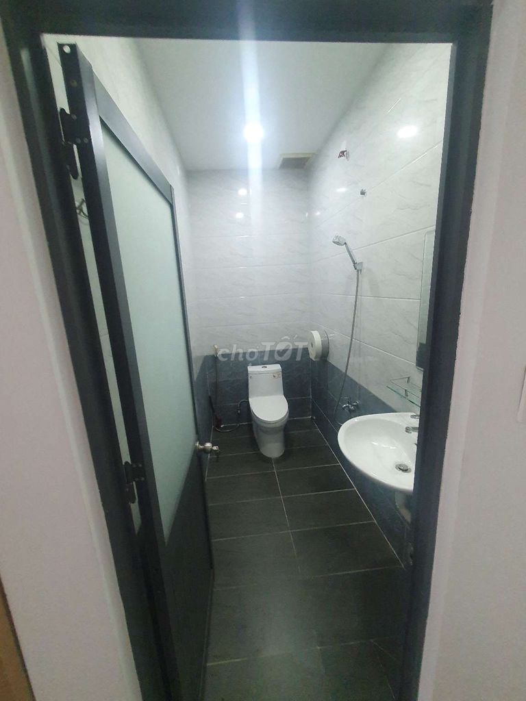 Rent the Lê Hồng Phong P Room. The Aspi Garden (Old Ten)