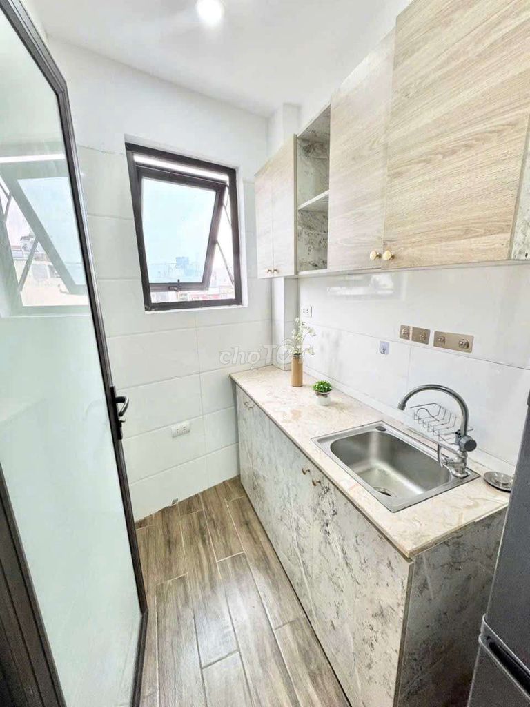 A 35-foot-and-a-half kitchen.