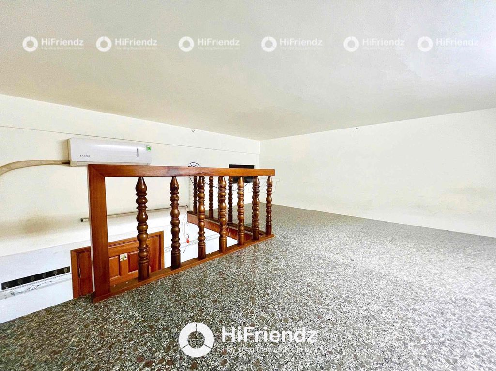 The apartment is full of 7-7 - just Mã Lò - free car + service