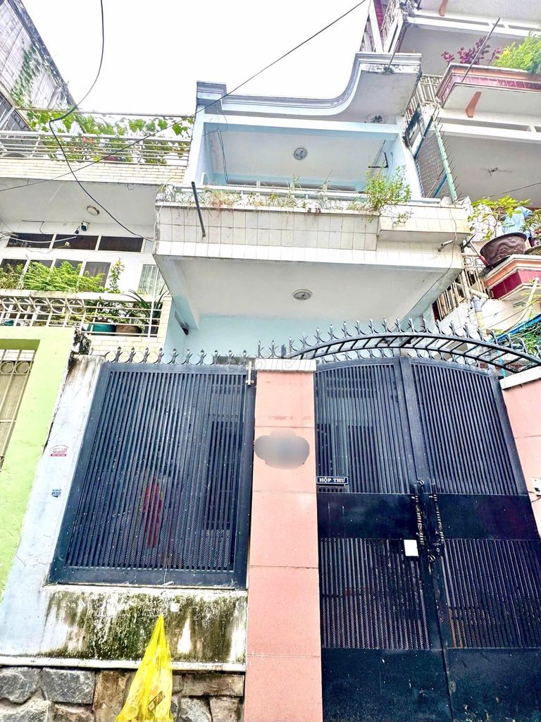 Rent the entire alleyway near Tầm Vu Park in block D.