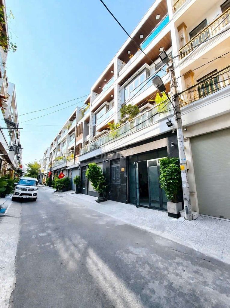 A full interior house - area 6 X20 M - 7000 B. reverside - Nhà Bè