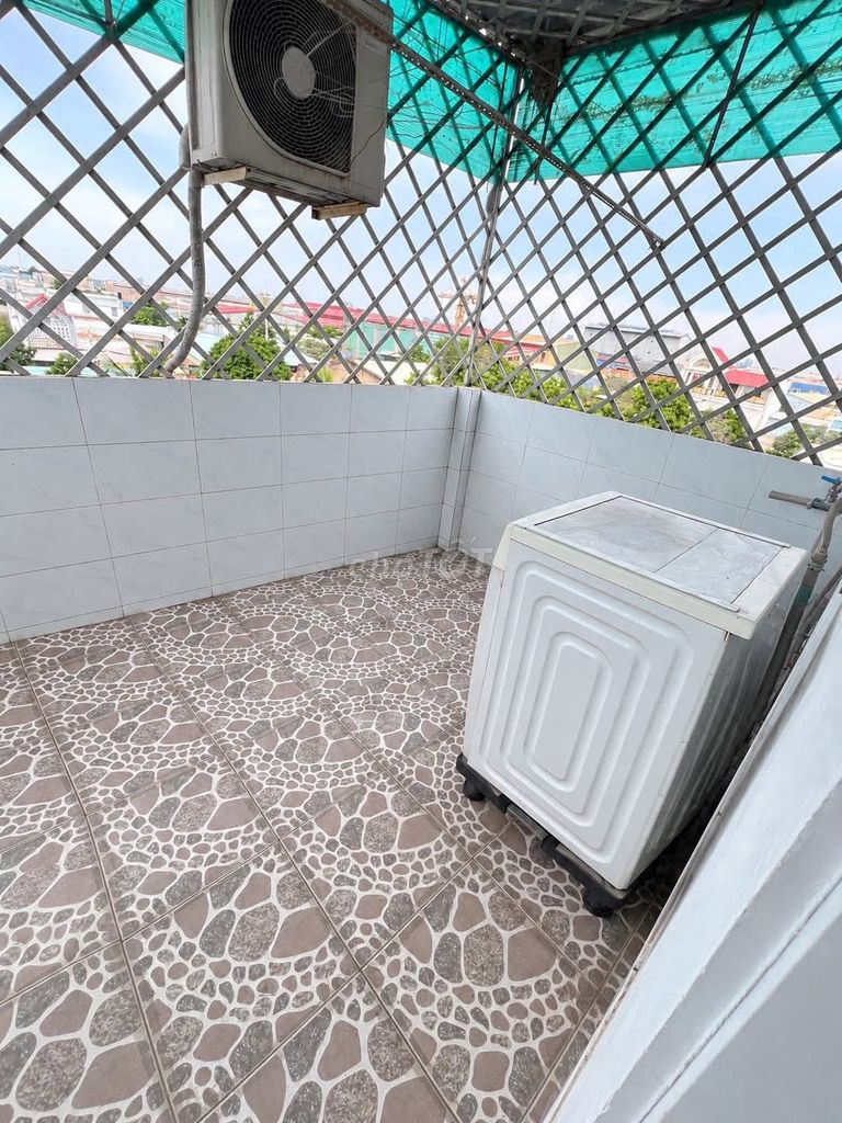 Rent a two-story, low-priced bùi văn ngữ p street. Hiệp Thành District 12