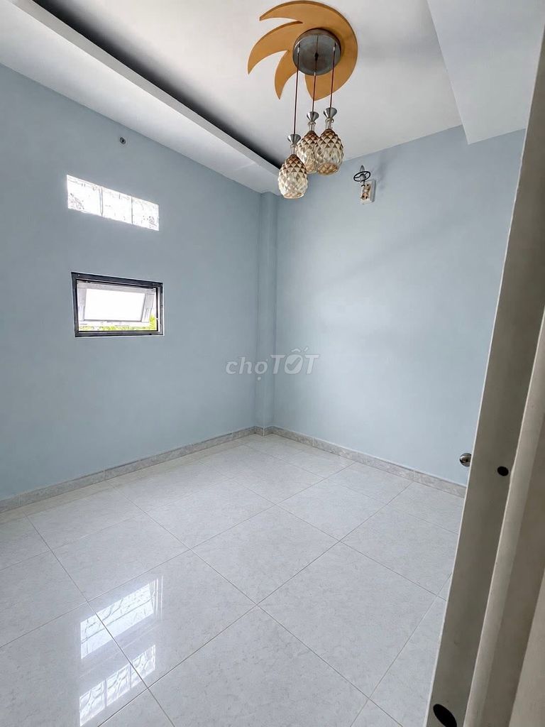 Rent a two-story, low-priced bùi văn ngữ p street. Hiệp Thành District 12