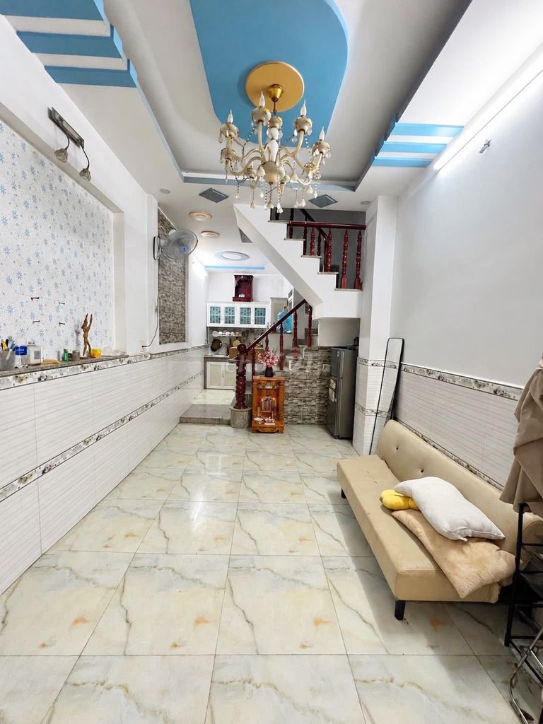 Rent a two-story, low-priced bùi văn ngữ p street. Hiệp Thành District 12