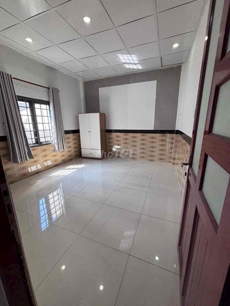 Rent the entire alley 25 Bùi Quang Là. Sybase 12.Gò Vấp area.4 x1