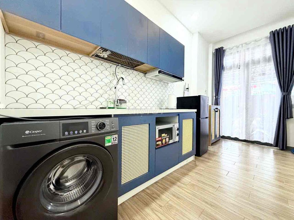 A full-in-house service system, kitchen separation, balcony system in the D.C.