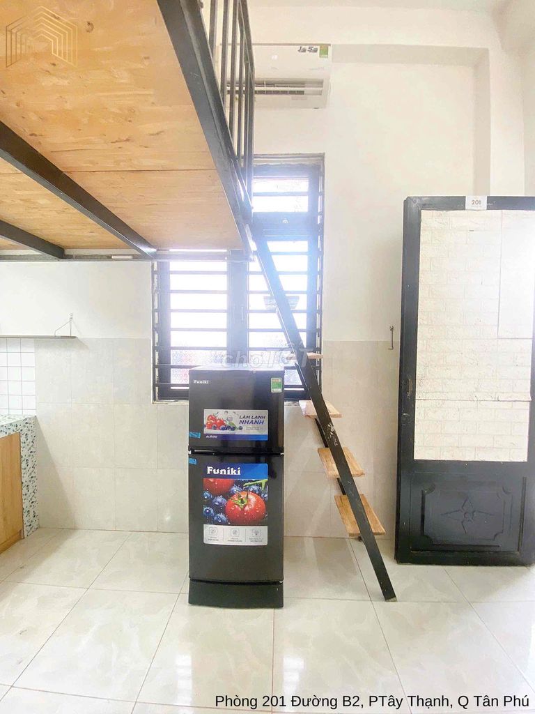 FARC have guards, sky windows - full Tây Thạnh interiors, heavytons
