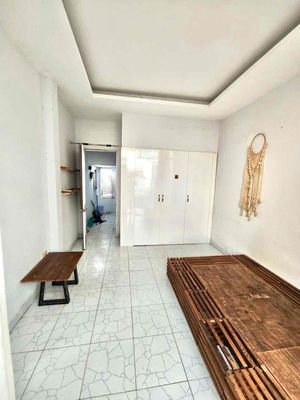 The balcony studio -- 8th quarter of the quarter -- 3.2 million.