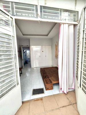 The balcony studio -- 8th quarter of the quarter -- 3.2 million.