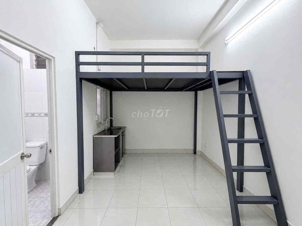 high-price guard ready air conditioning close to aeon Tân Phú