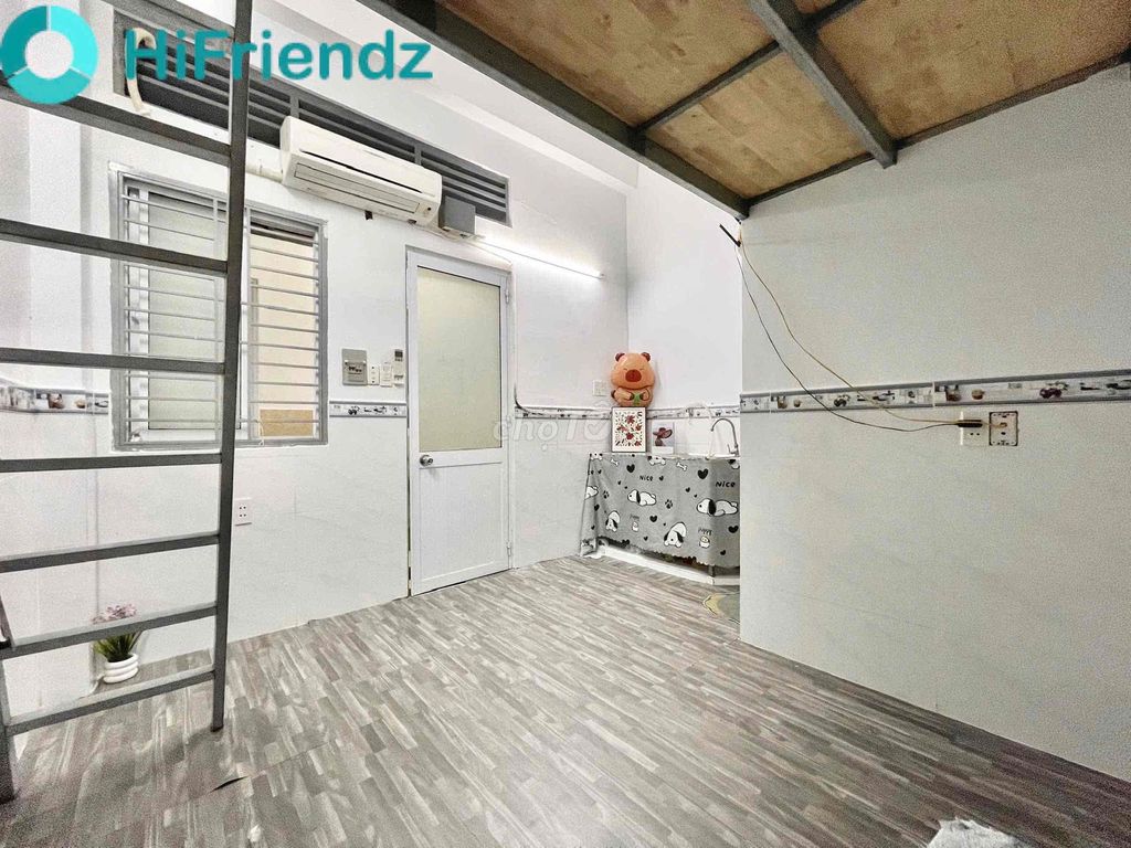 Rooms have been held, air conditioning, 2.8 million in private toilets.
