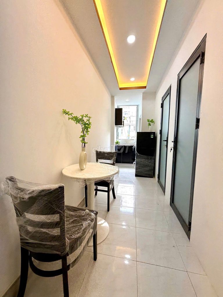 Real commitment, real price. Two bedroom service, full interior, Bình Thạnh