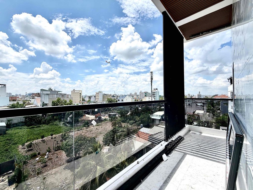 Tell Zhang Dupinx to clear the window window of Ashe Garden