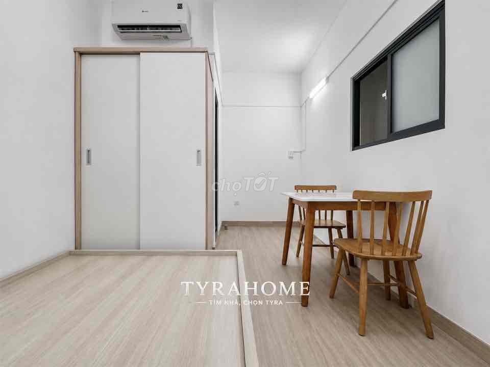 Two bedrooms - two toilets - Full balcony furniture at Nguyễn Văn Đậu