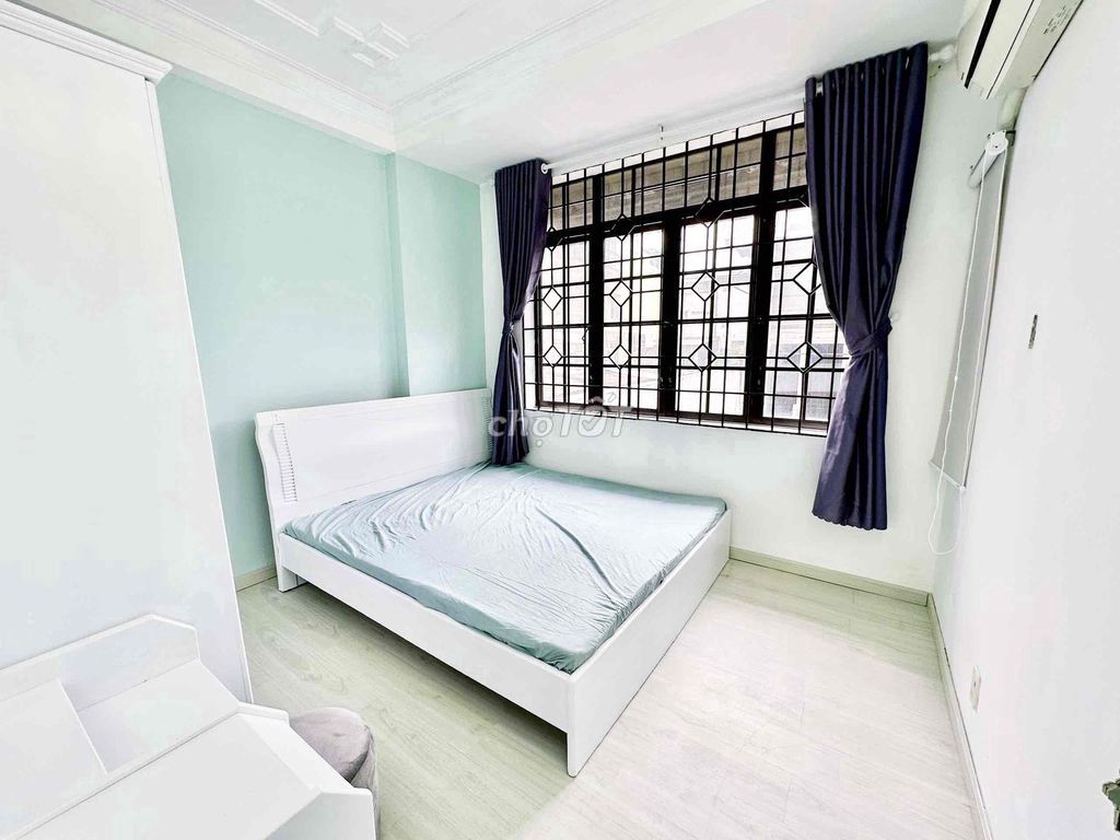 Rent apartment 2 bedroom + living room with wide balcony