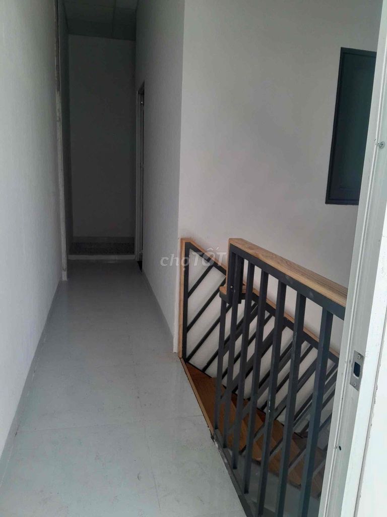 Rent a nice new house near the hbc Thủ Đức Railway.