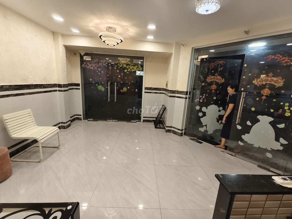 - Phan Đình Phùng 30 M2 5th floor bedroom 5 toilet 5