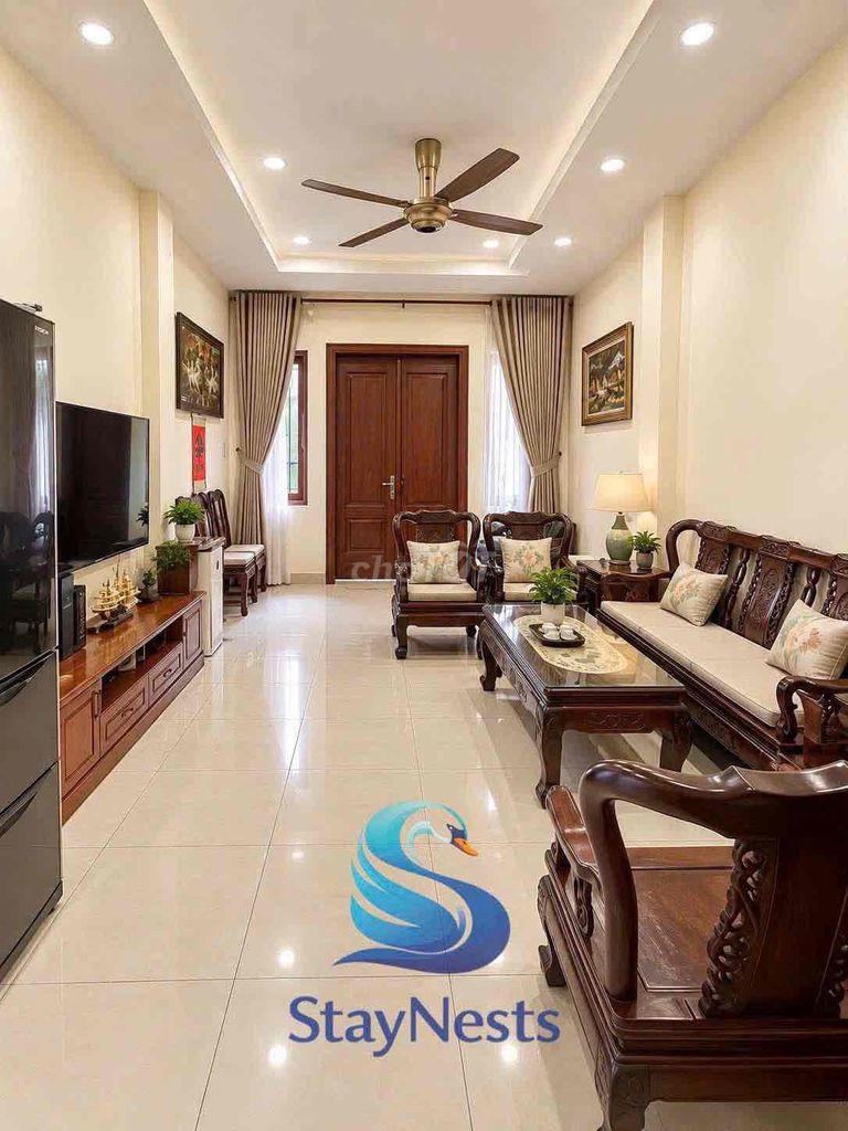 The square root of Bế Văn Đàn - area 4 x 18 - 1 M 3th floor - 25 million