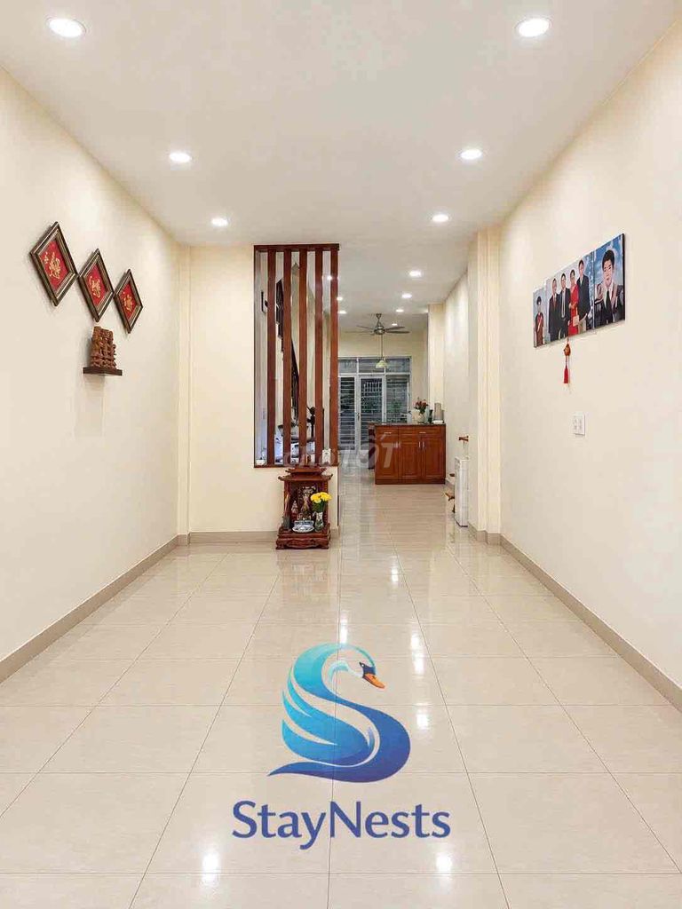 The square root of Bế Văn Đàn - area 4 x 18 - 1 M 3th floor - 25 million