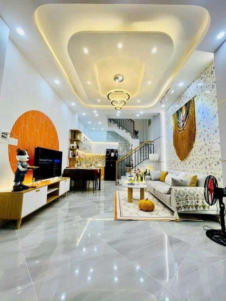 For renting Full House Levels 440/ Thống Nhất (20x10 m) 16(4 x10 m)) 3 bedroom 4 toilets - 18 million