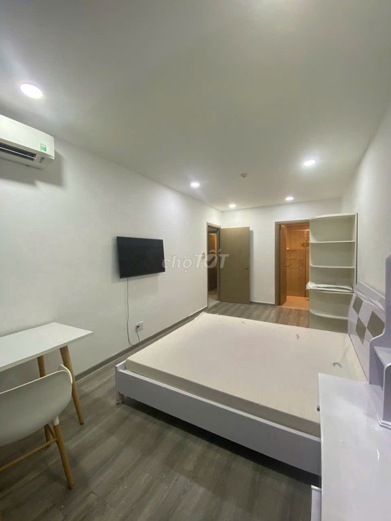 Renting Riva Park, 504 Nguyễn Tất Thành District 4, 85 meters2, 2 bedrooms, 16 million.