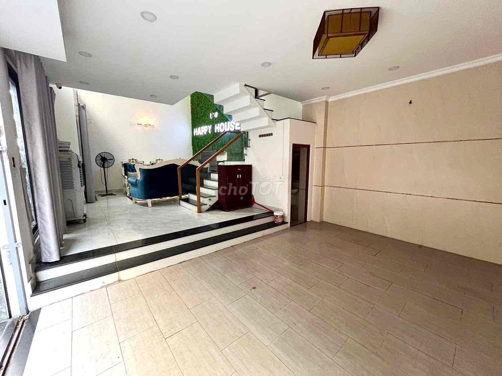The new house is super-sized 10 meters wide, Phạm Văn Chiêu-716.