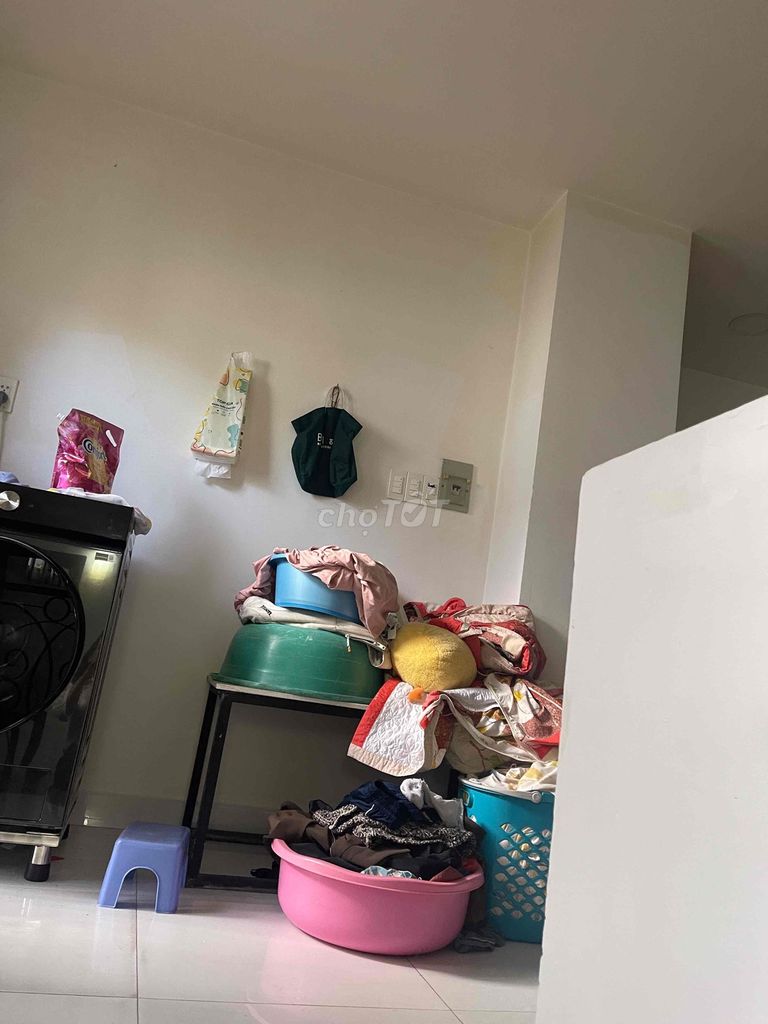 To rent 5*12 new furniture