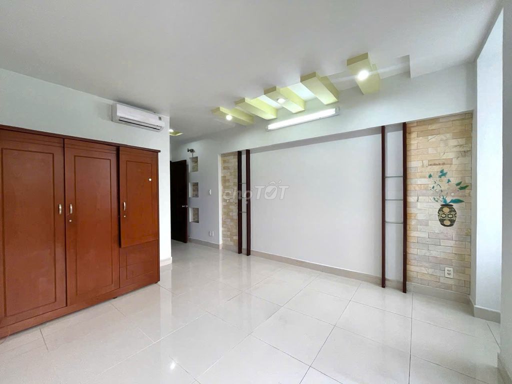 An Phú 01) Modern design.