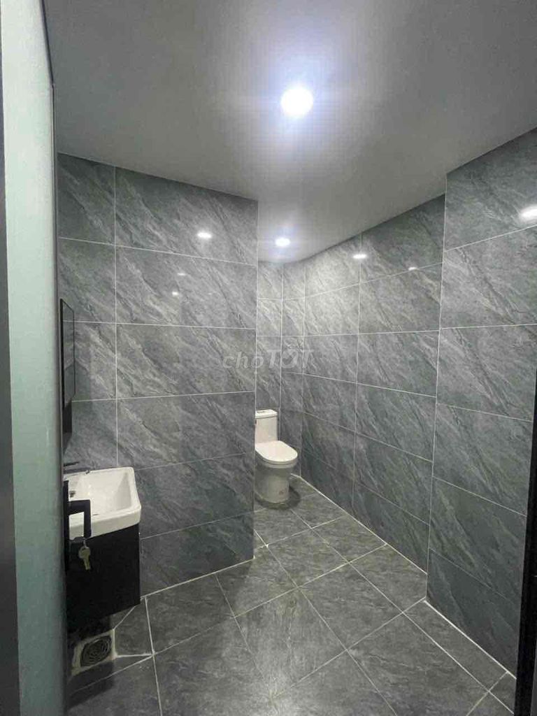 Renting studio 40 meters, right in the town park, Gò Vấp