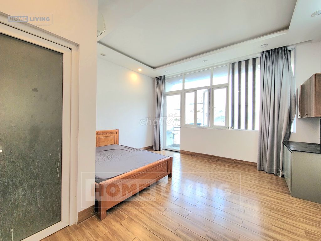 Make up the rent room right now.