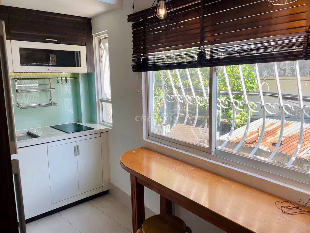 It's the owner who rents Dupxx 36 meters, two bedrooms, a full interior near University cn 4