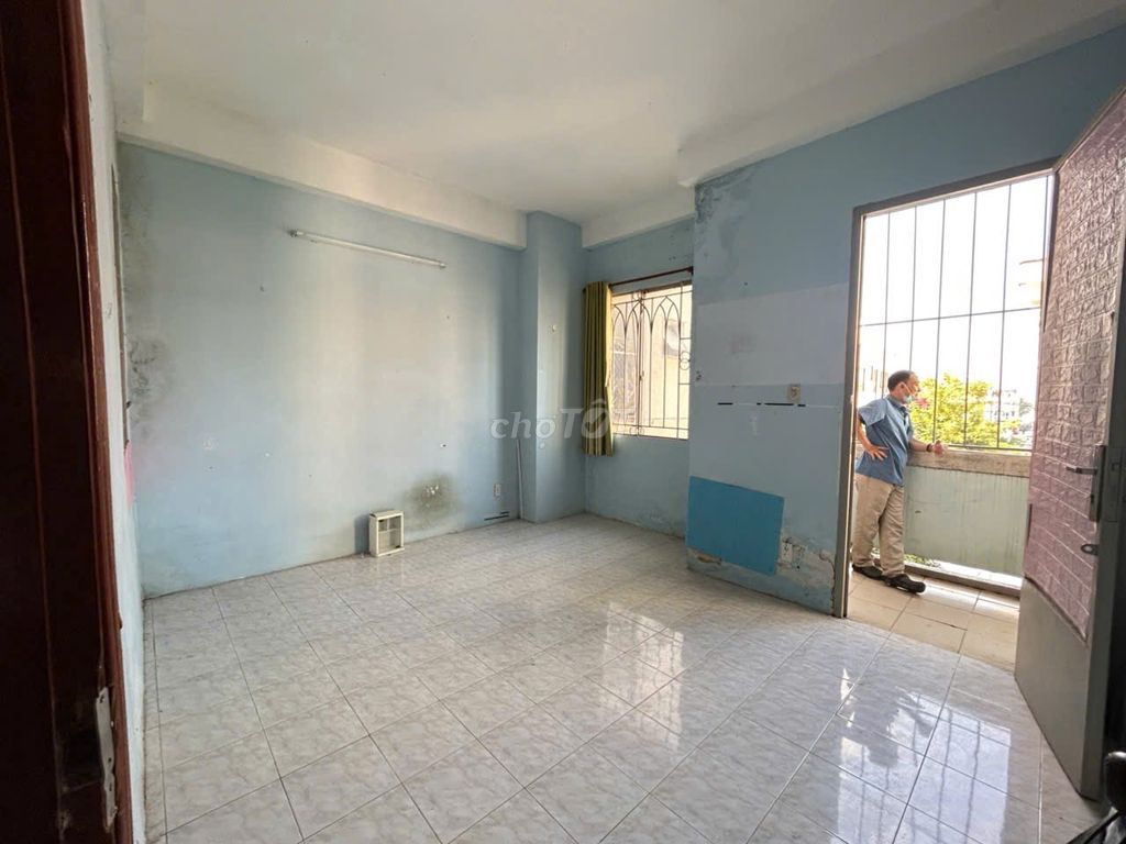 Greenstoke apartment 6 8 district 8 cool corner 63 meters 3 bedrooms near bxq8 no charge