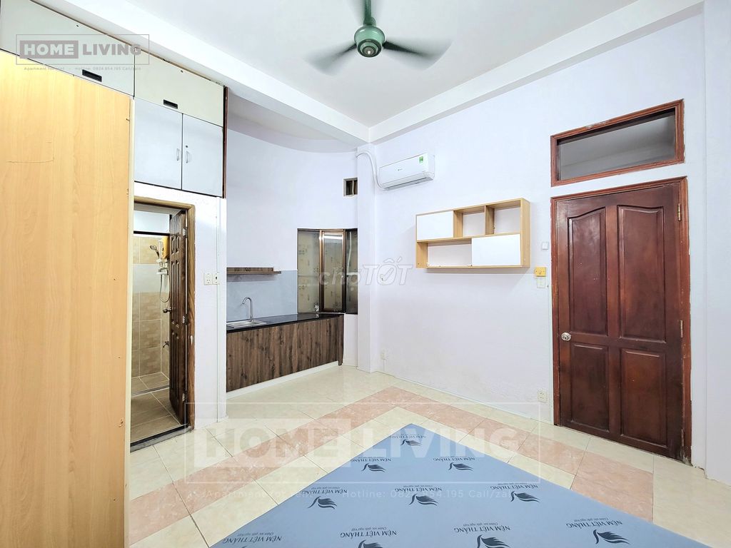Rent the studio room full interior right behind Gimal Phạm Văn Đồng.