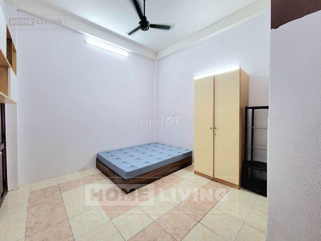 Rent the studio room full interior right behind Gimal Phạm Văn Đồng.