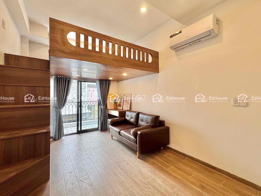 The new building interior is Vườn Lài